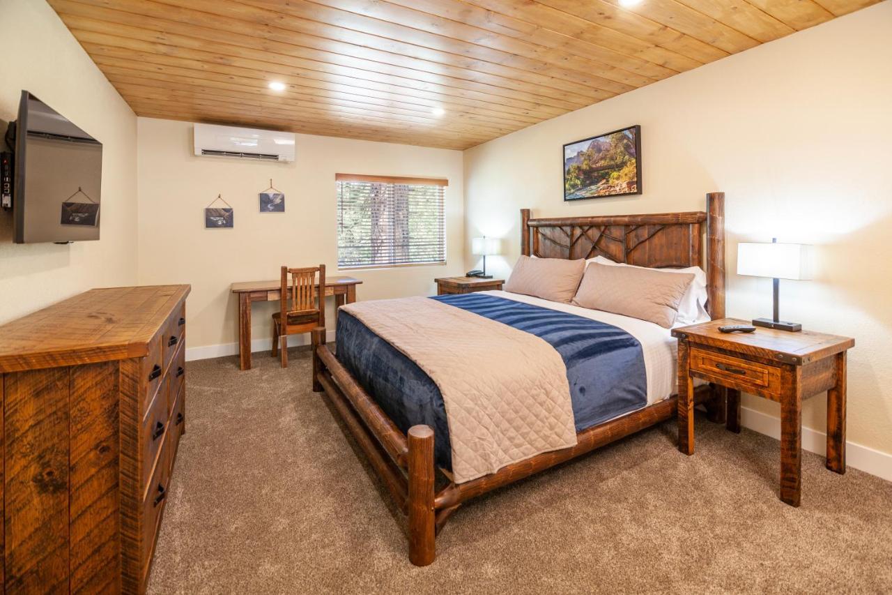 فندق Tahquitz Pines Retreat آيديلوايل المظهر الخارجي الصورة