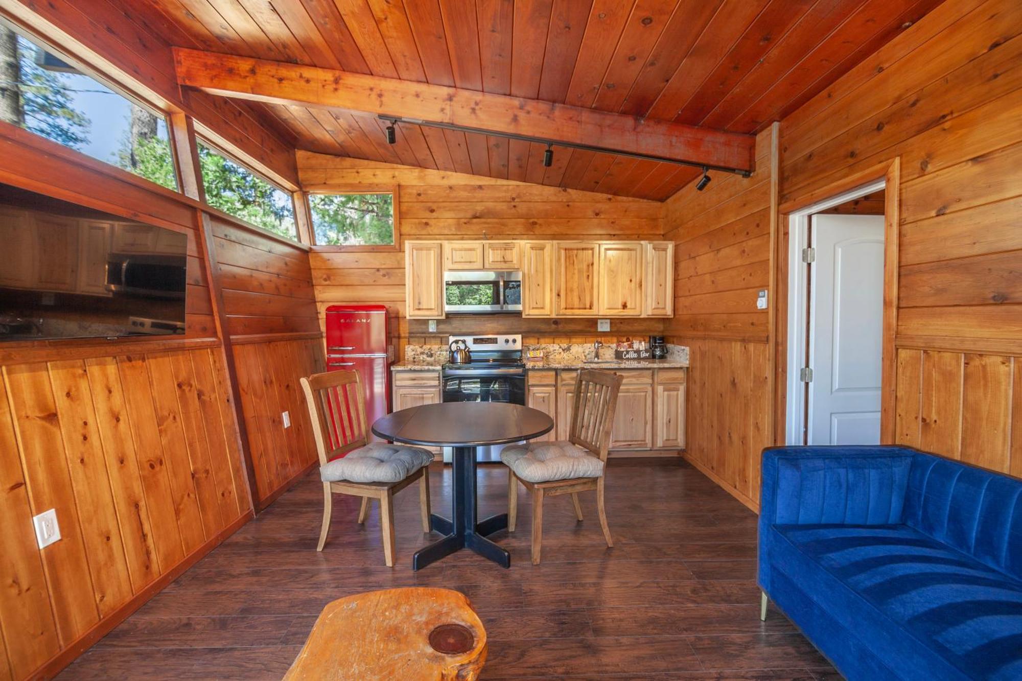فندق Tahquitz Pines Retreat آيديلوايل المظهر الخارجي الصورة