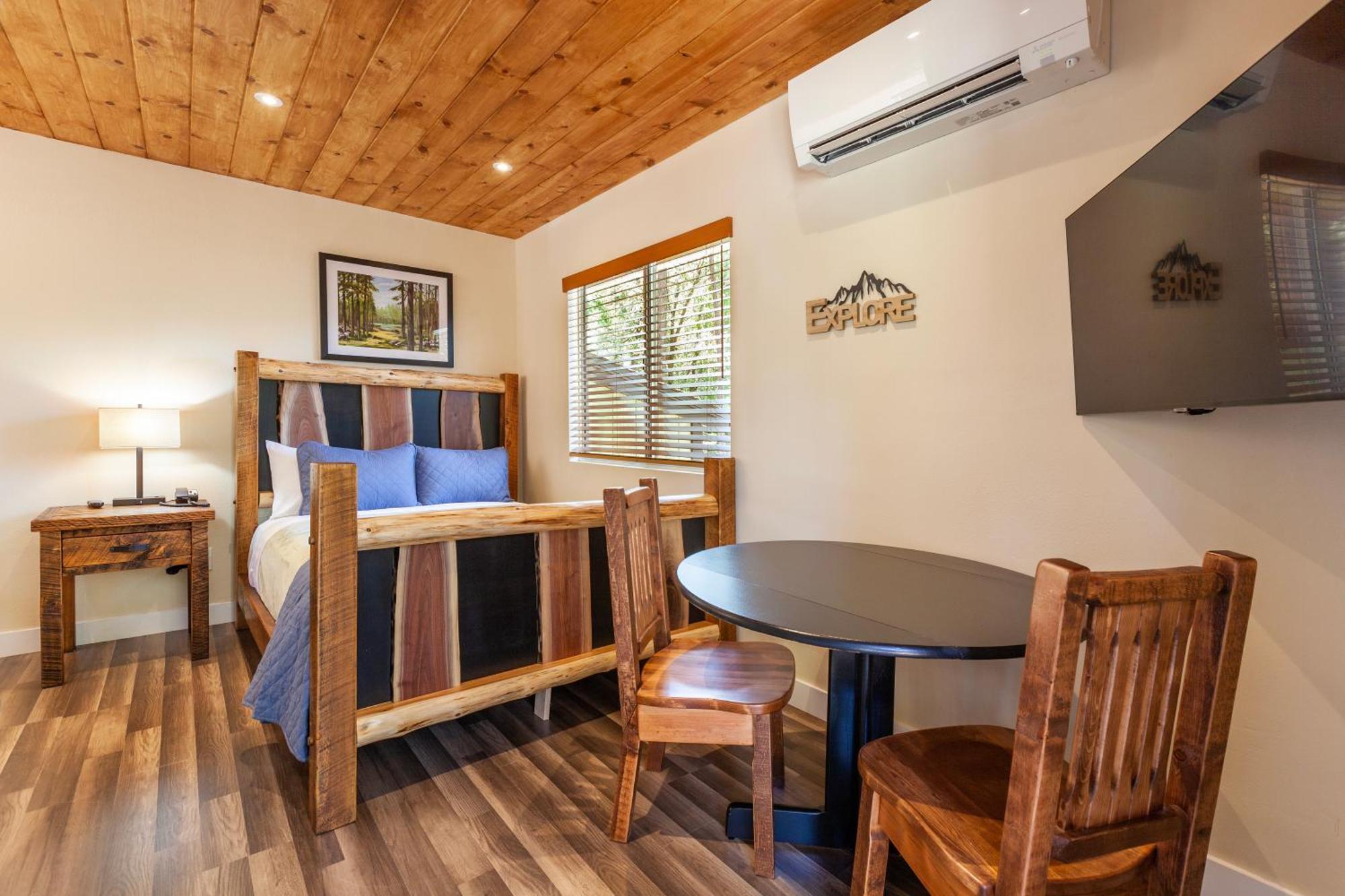 فندق Tahquitz Pines Retreat آيديلوايل المظهر الخارجي الصورة