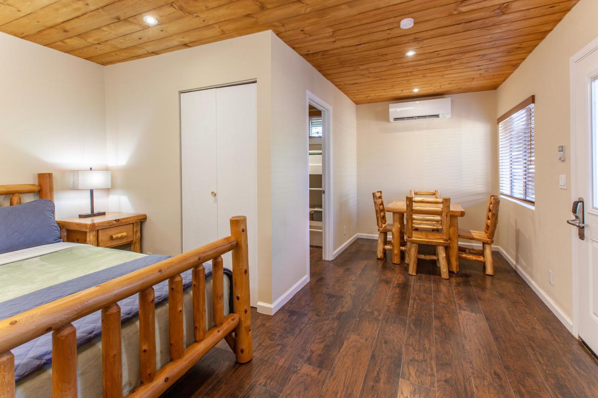 فندق Tahquitz Pines Retreat آيديلوايل المظهر الخارجي الصورة