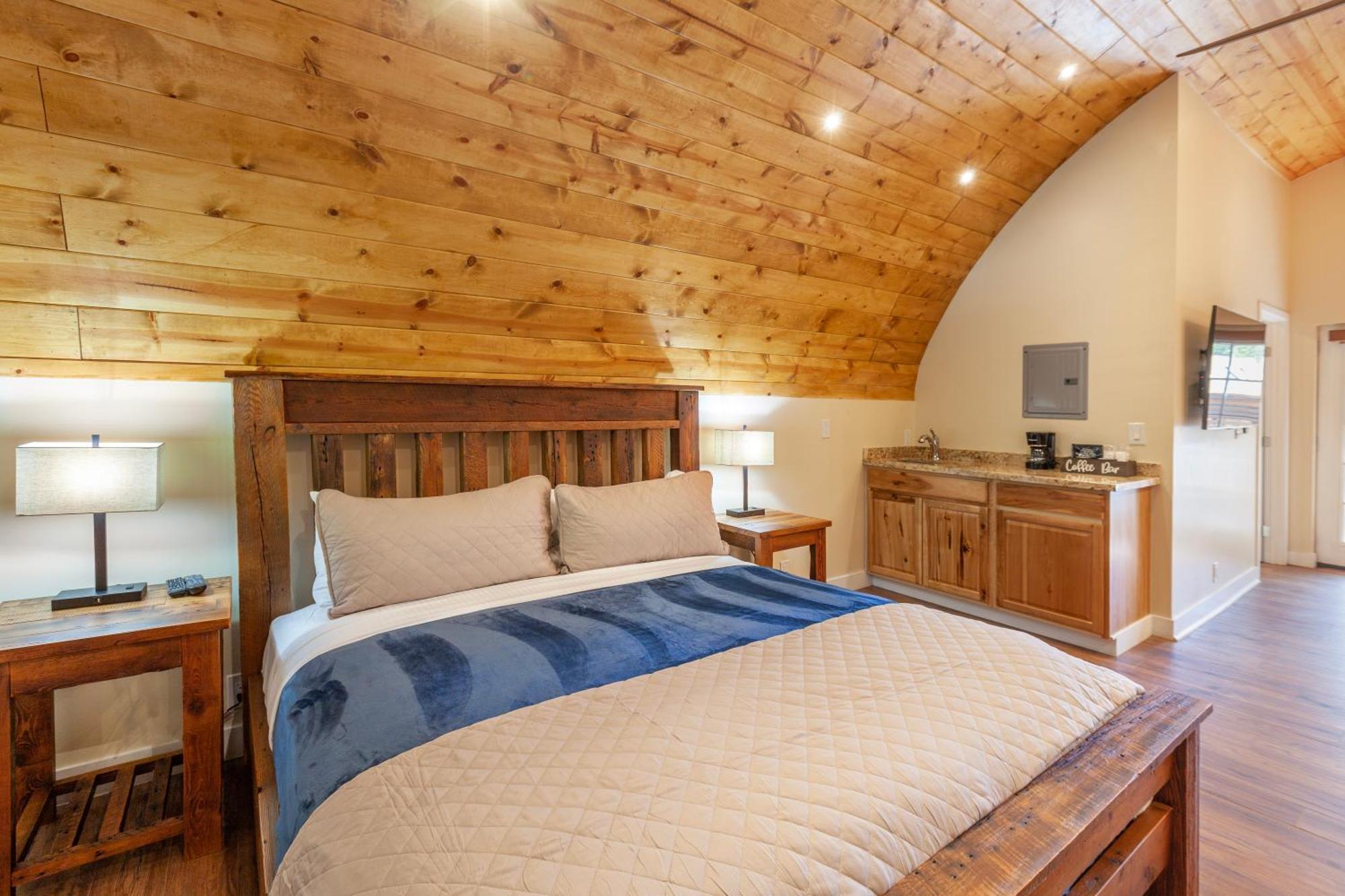 فندق Tahquitz Pines Retreat آيديلوايل المظهر الخارجي الصورة