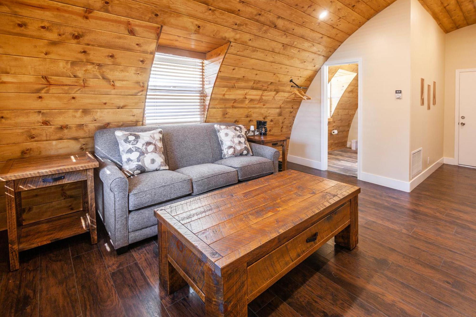 فندق Tahquitz Pines Retreat آيديلوايل المظهر الخارجي الصورة